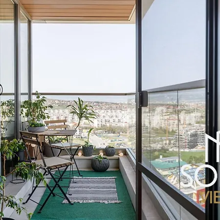 アパート View - By Metro, Kids Room, Huge Terrace, 2 Garages, Ps5, Playground, Bbq, 24h Security *