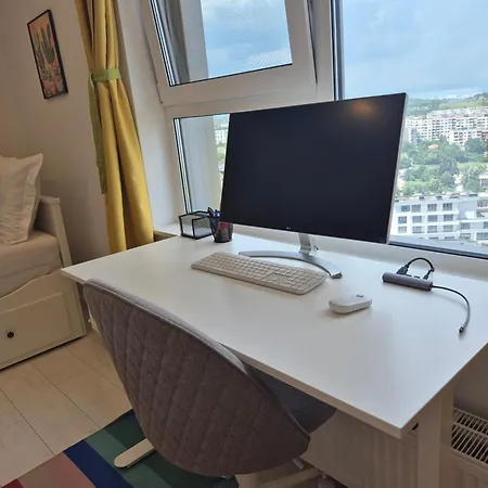 View - By Metro, Kids Room, Huge Terrace, 2 Garages, Ps5, Playground, Bbq, 24h Security アパート *