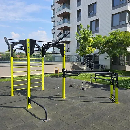 View - By Metro, Kids Room, Huge Terrace, 2 Garages, Ps5, Playground, Bbq, 24h Security ソフィア
